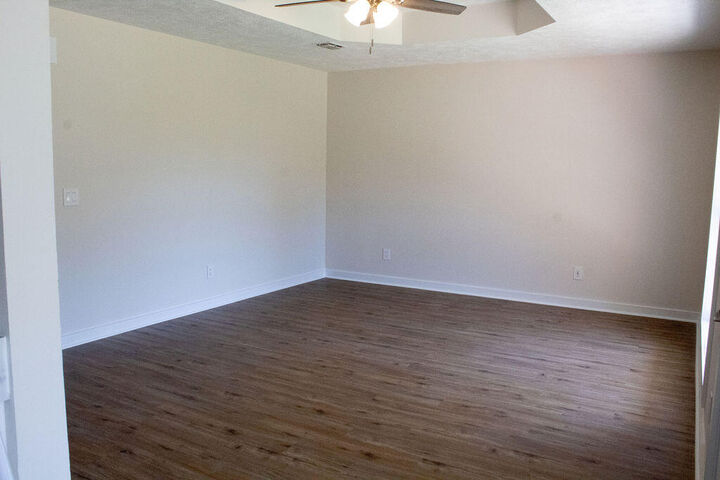 Property Photo:  278 Thornton Drive  MS 39702 