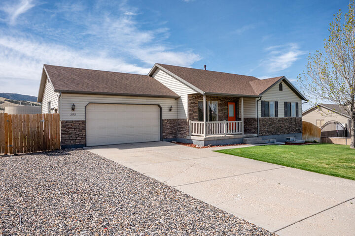 Property Photo:  2192 E Saddleback View Dr  UT 84721 