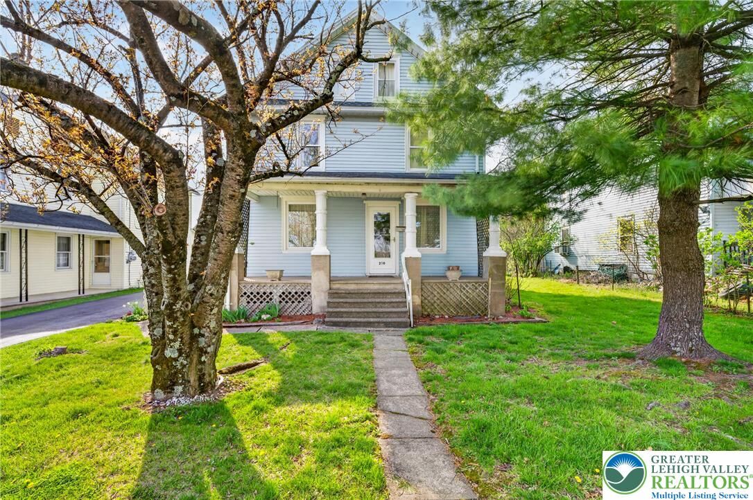 Property Photo:  250 Washington Boulevard  PA 18013 