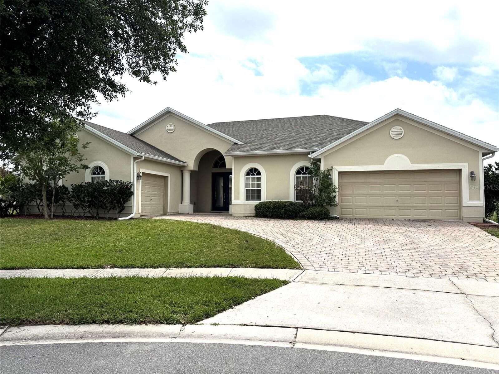 Property Photo:  4308 Milano Place S  FL 34746 