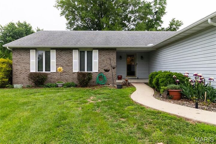 Property Photo:  1175 San Juan Drive  IL 62025 