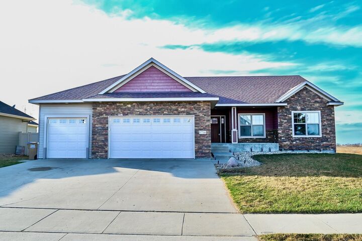 Property Photo:  1716 27th Ave NW  ND 58703 