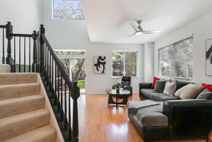 Property Photo:  1431 Doolittle Lane  IL 60030 