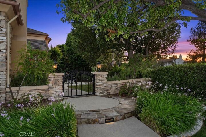 Property Photo:  36 Walnut Creek  CA 92602 