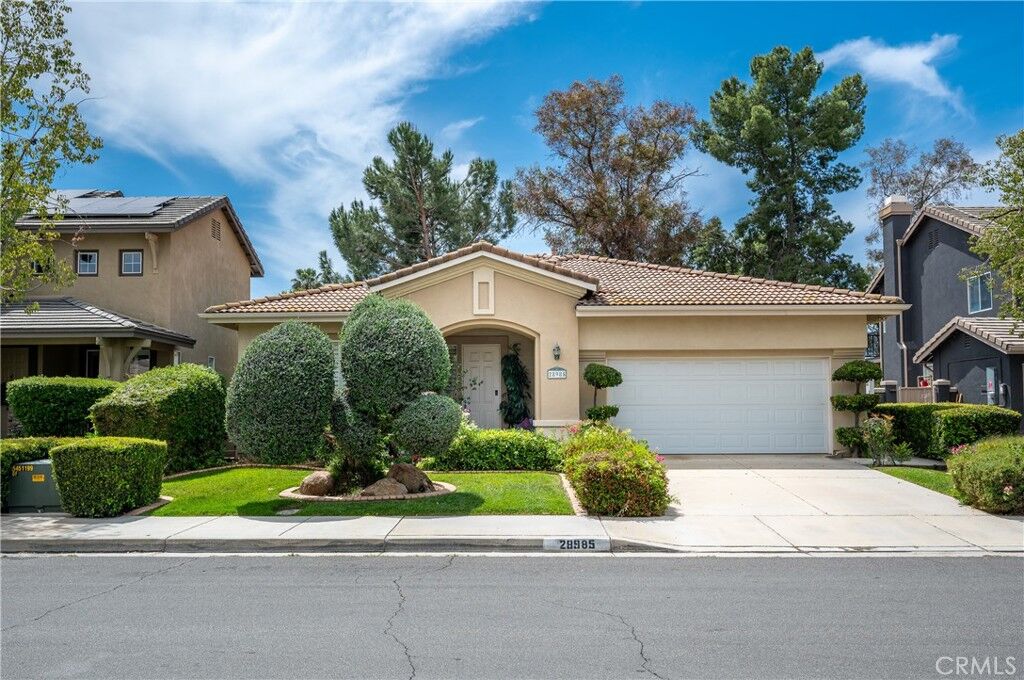 Property Photo:  28985 New Harmony Court  CA 92584 