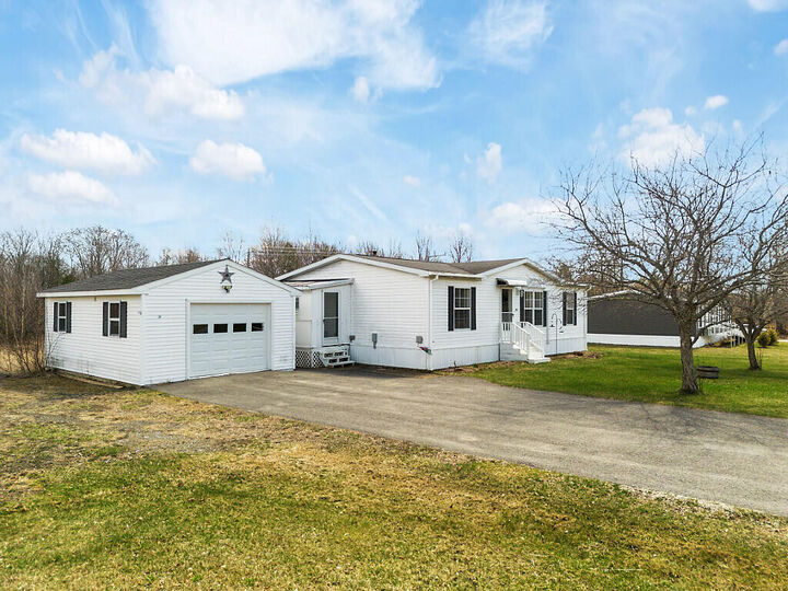 Property Photo:  30 Ames Court  ME 04967 