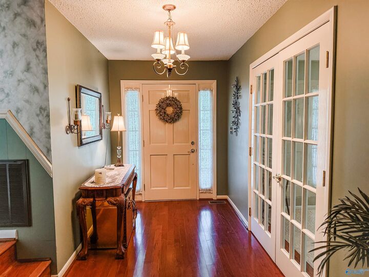 Property Photo:  520 Diversey Street  AL 35906 