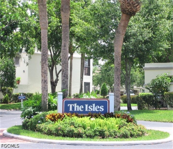 Property Photo:  9643 Halyards Court 23  FL 33919 