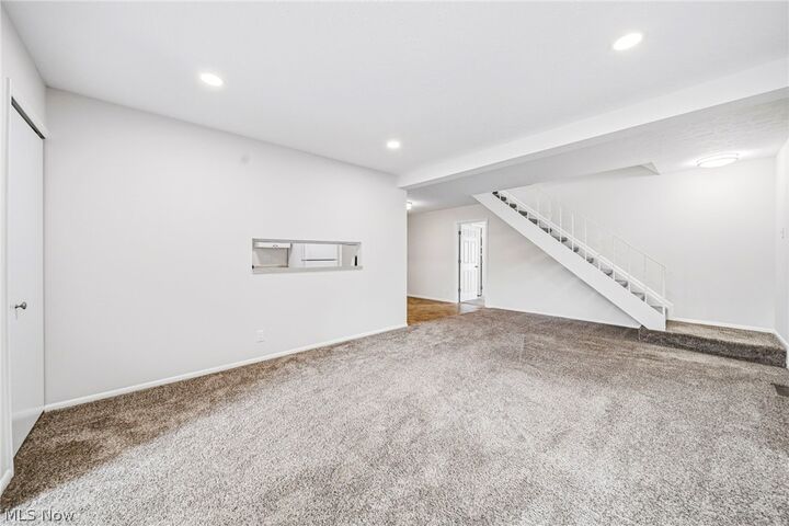 Property Photo:  7982 Colonial Drive  OH 44060 
