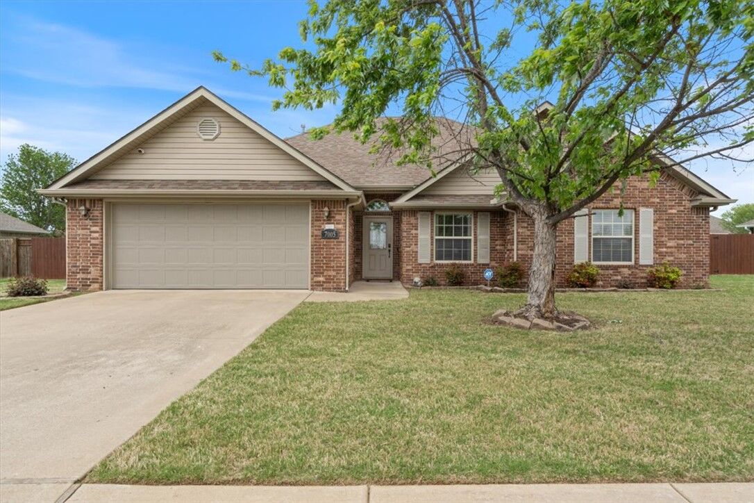 Property Photo:  7005 Overland Drive  AR 72761 