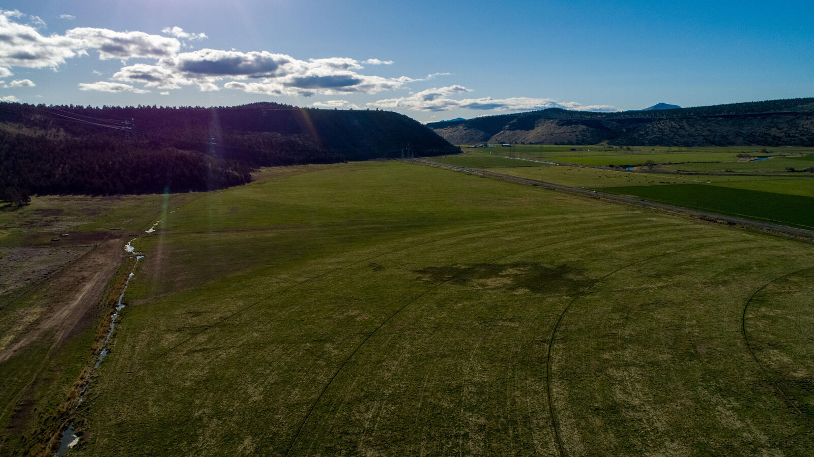 Property Photo:  1001 NW Oneil Highway 1001  OR 97754 