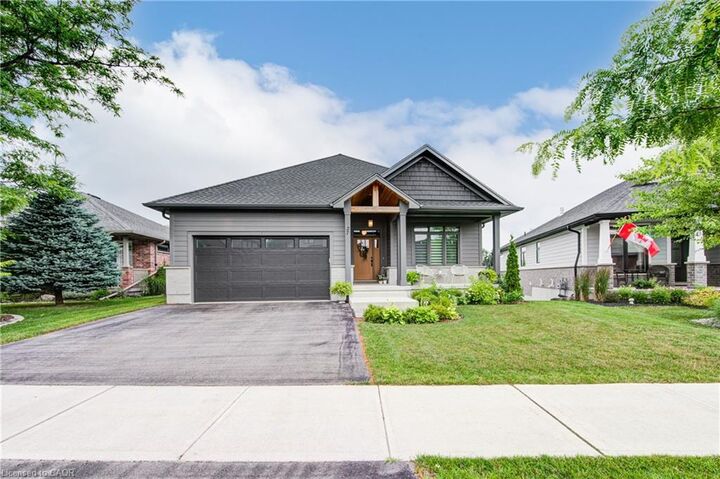 Property Photo:  27 Ridgewood Crescent  ON N4X 1E8 