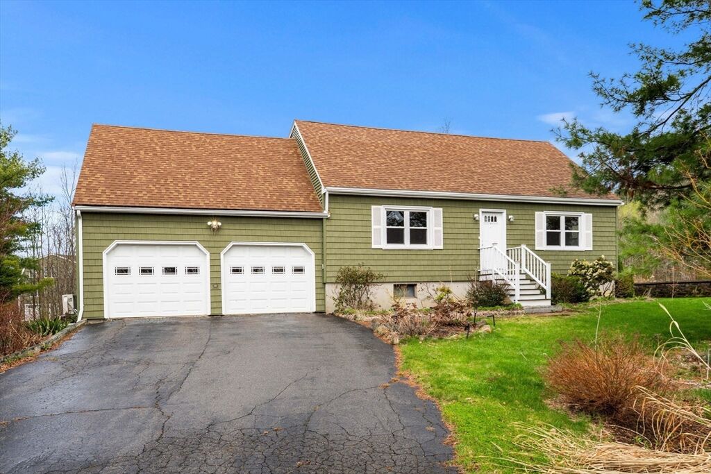 Property Photo:  413 Wethersfield Street  MA 01969 