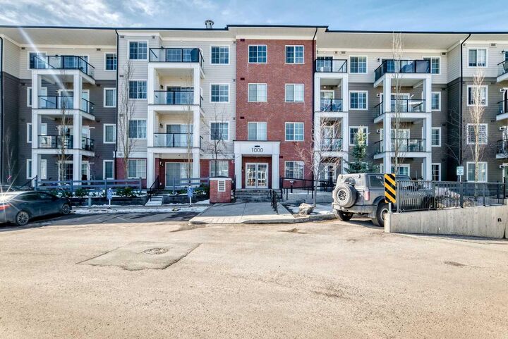 Property Photo: 298 Sage Meadows Park NW 1213 AB T3P 1P5