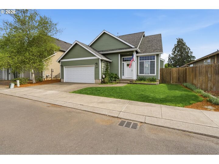 Property Photo:  237 NW Sagan Loop  OR 97378 