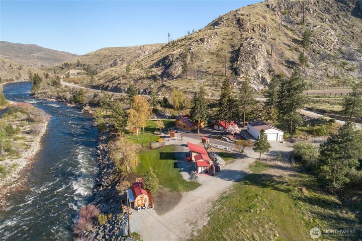 Property Photo: 540 Highway 153 WA 98846