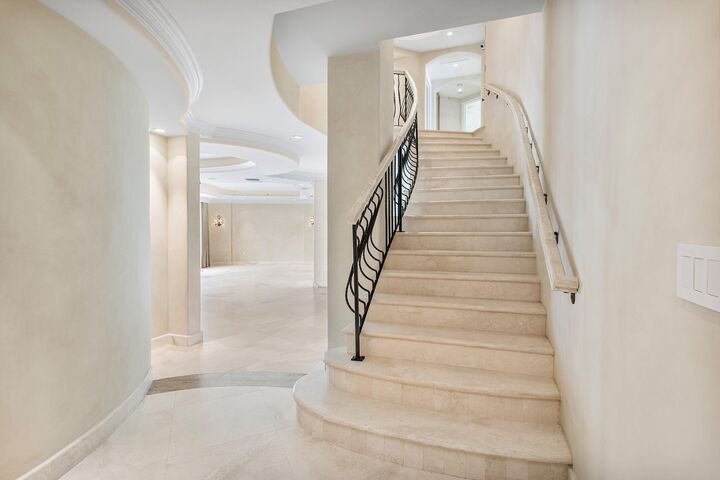 Property Photo:  2494 S Ocean Boulevard F  FL 33432 