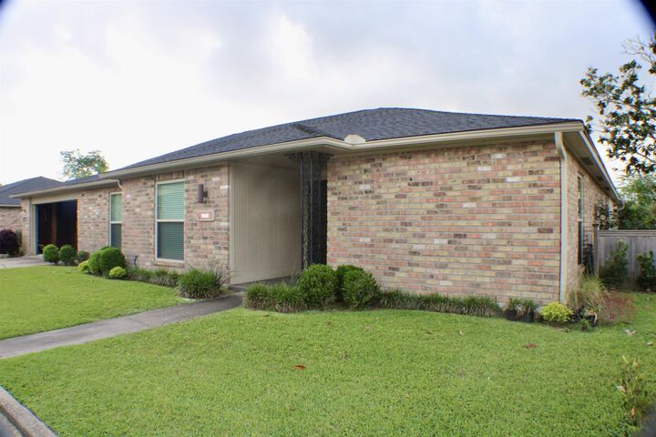 Property Photo: 5662 Longwood St. TX 77707