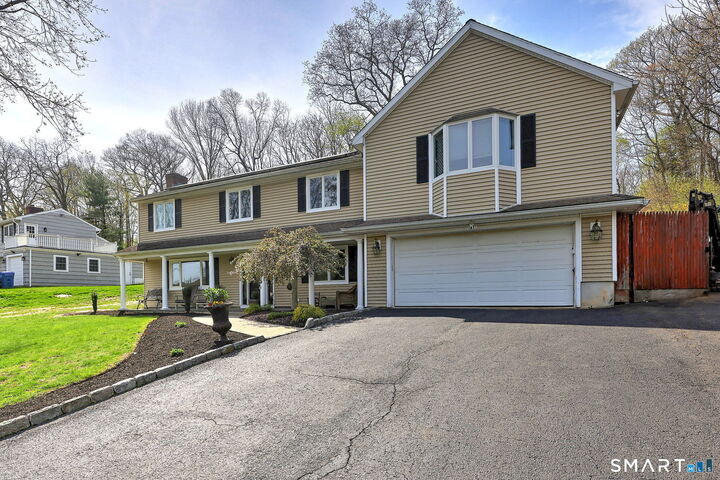 Property Photo:  31 Shawnee Road  CT 06611 