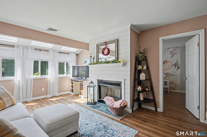 Property Photo:  1400 Hartford Turnpike 8  CT 06473 