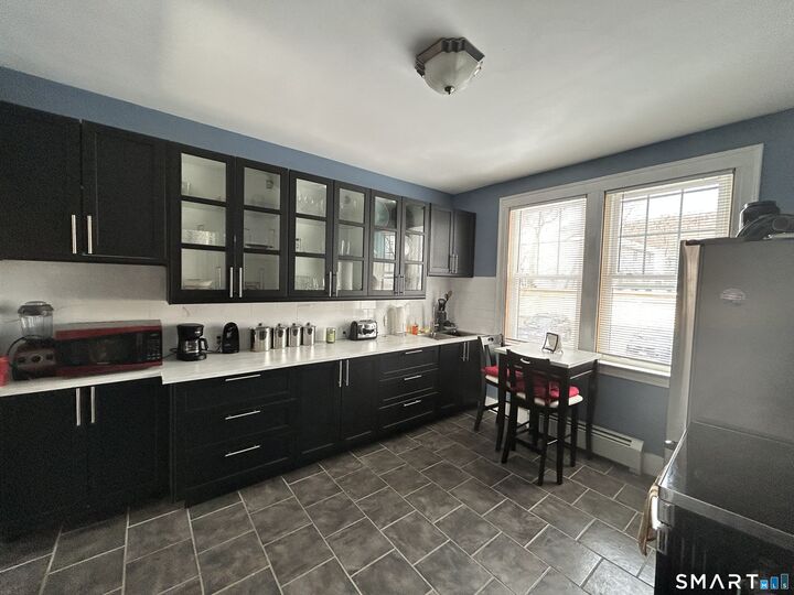 Property Photo:  137 Fountain Street A7  CT 06515 