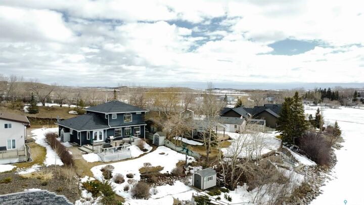 Property Photo:  2 Lakeview Drive  SK S0M 1X0 