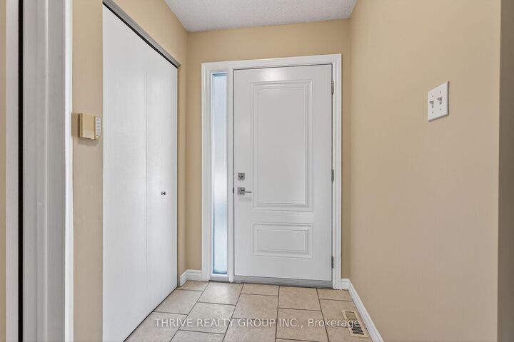 Property Photo: 80 Acorn Crescent 3 ON N6G 4R8