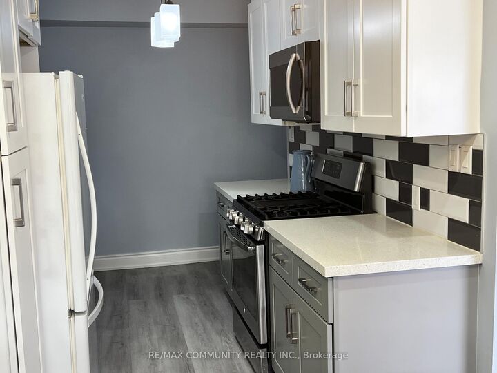 Property Photo: 37 Vodden Court ON L6V 2V7