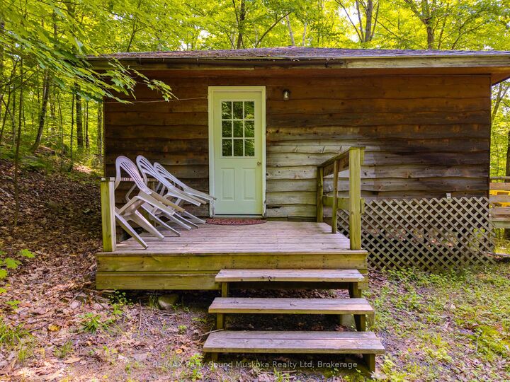 Property Photo: 40 Loon Echo Trail ON P2A 2W8