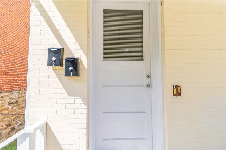 Property Photo:  1248 Dagmar Ave  PA 15216 