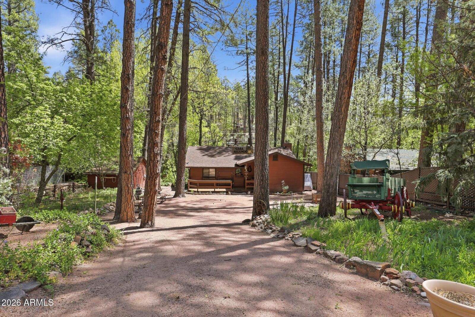 Property Photo: 250 E Saddle Mountain Road AZ 85541