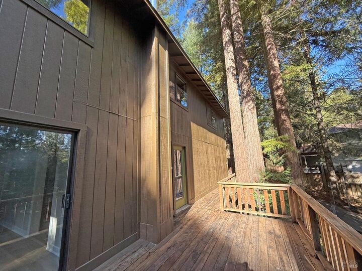 Property Photo:  25124 Blue Jay Place  CA 95490 