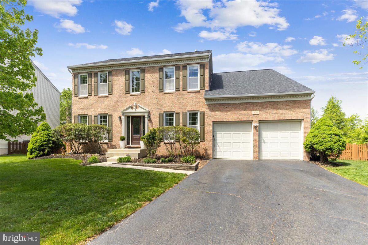 Property Photo:  813 Casla Court SE  VA 20175 