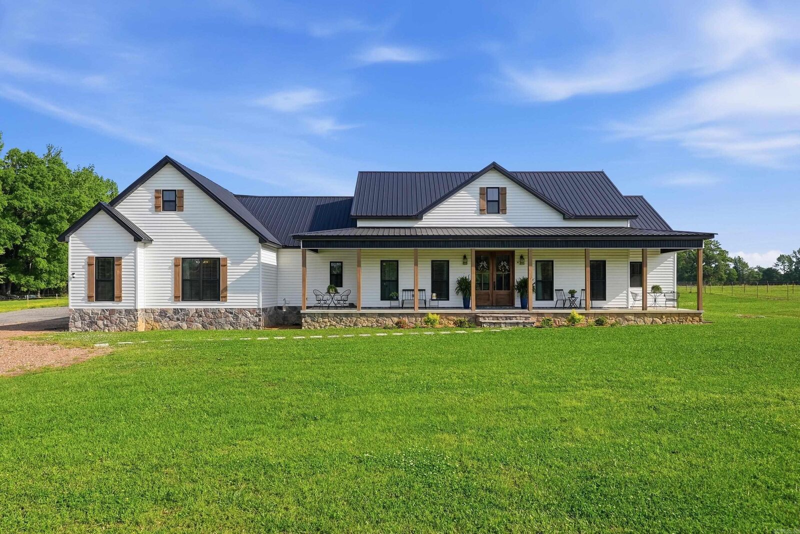 Property Photo:  168 Burgess Lane  AR 72058 