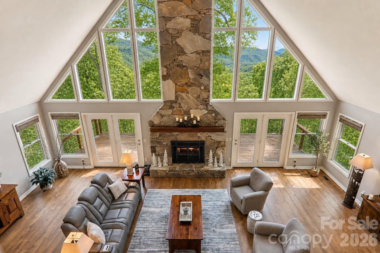 Property Photo:  208 Buckeye Road  NC 28751 