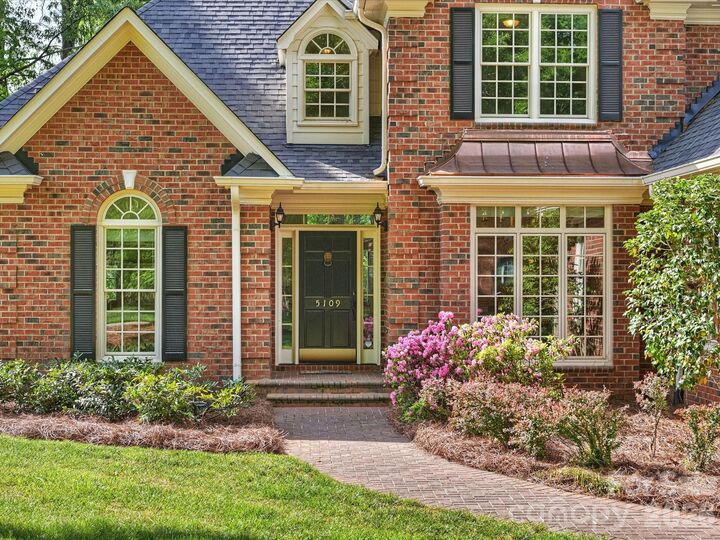 Property Photo:  5109 Alderman Lane  NC 28277 