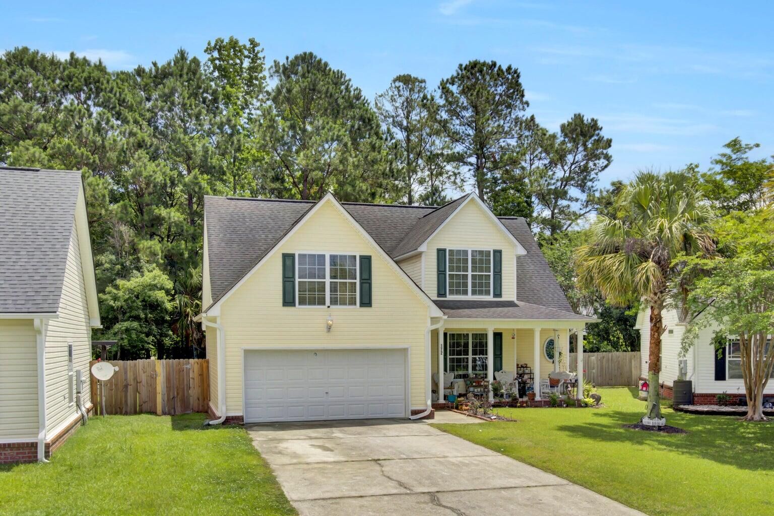 Property Photo:  172 Cotillion Crescent  SC 29483 