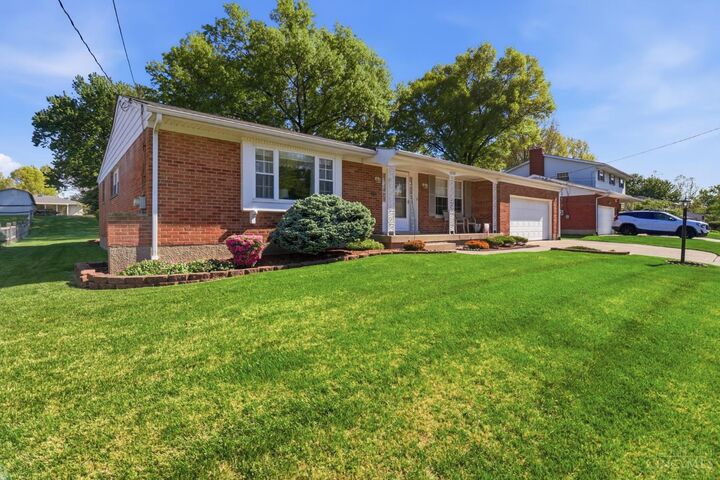 Property Photo:  6208 Kingoak Drive  OH 45248 