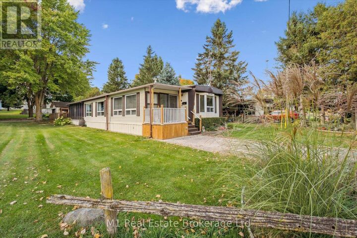 Property Photo:  1 Grand Vista Drive  ON N0G 2L0 
