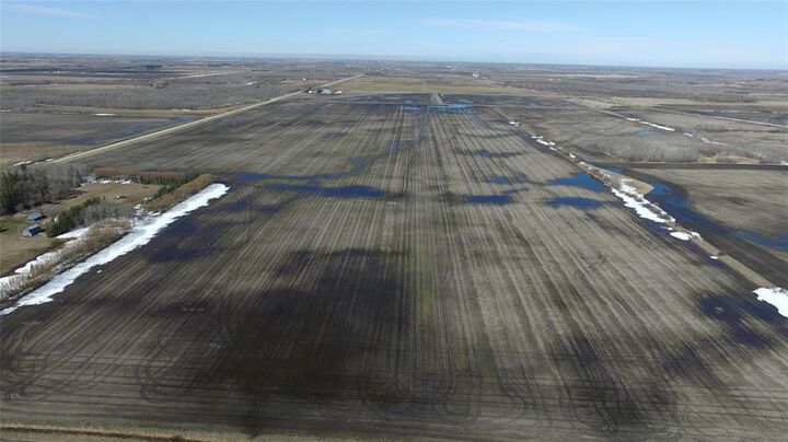 Photo de la propriété:  0 Mile 66N Road  MB R0E 0C0 