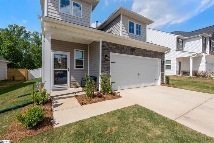 Property Photo:  1538 Honeybee Lane  SC 29365 