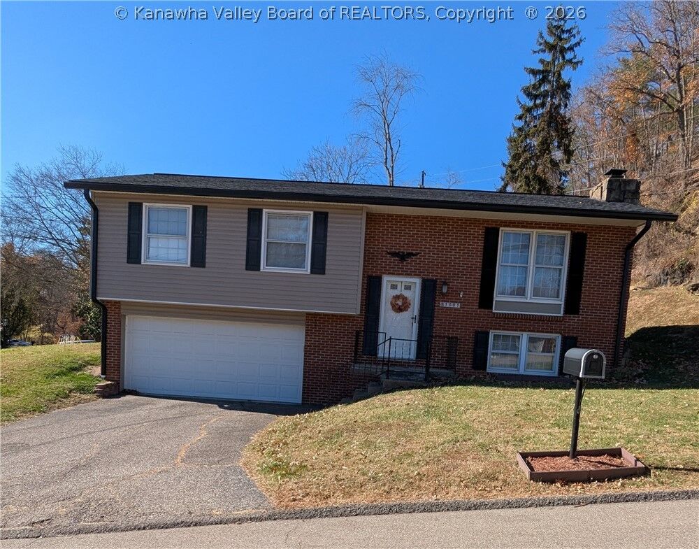 Property Photo:  1501 Susan Road  WV 25303 