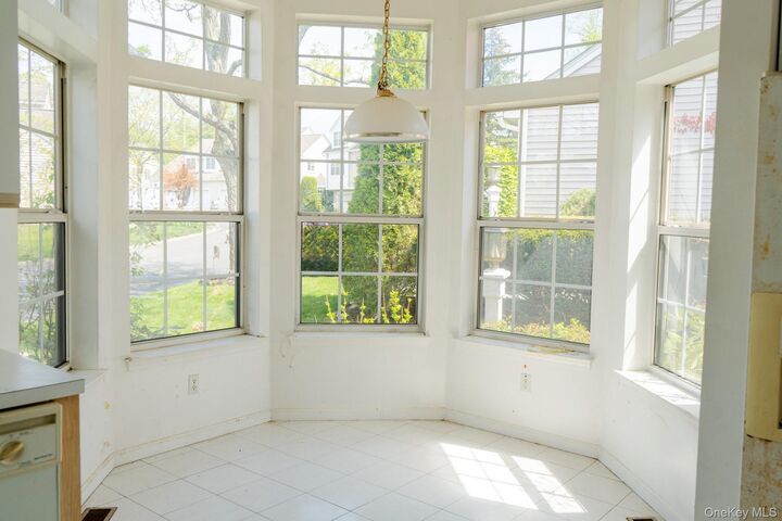 Property Photo:  23 Roundtop Road  NY 10710 