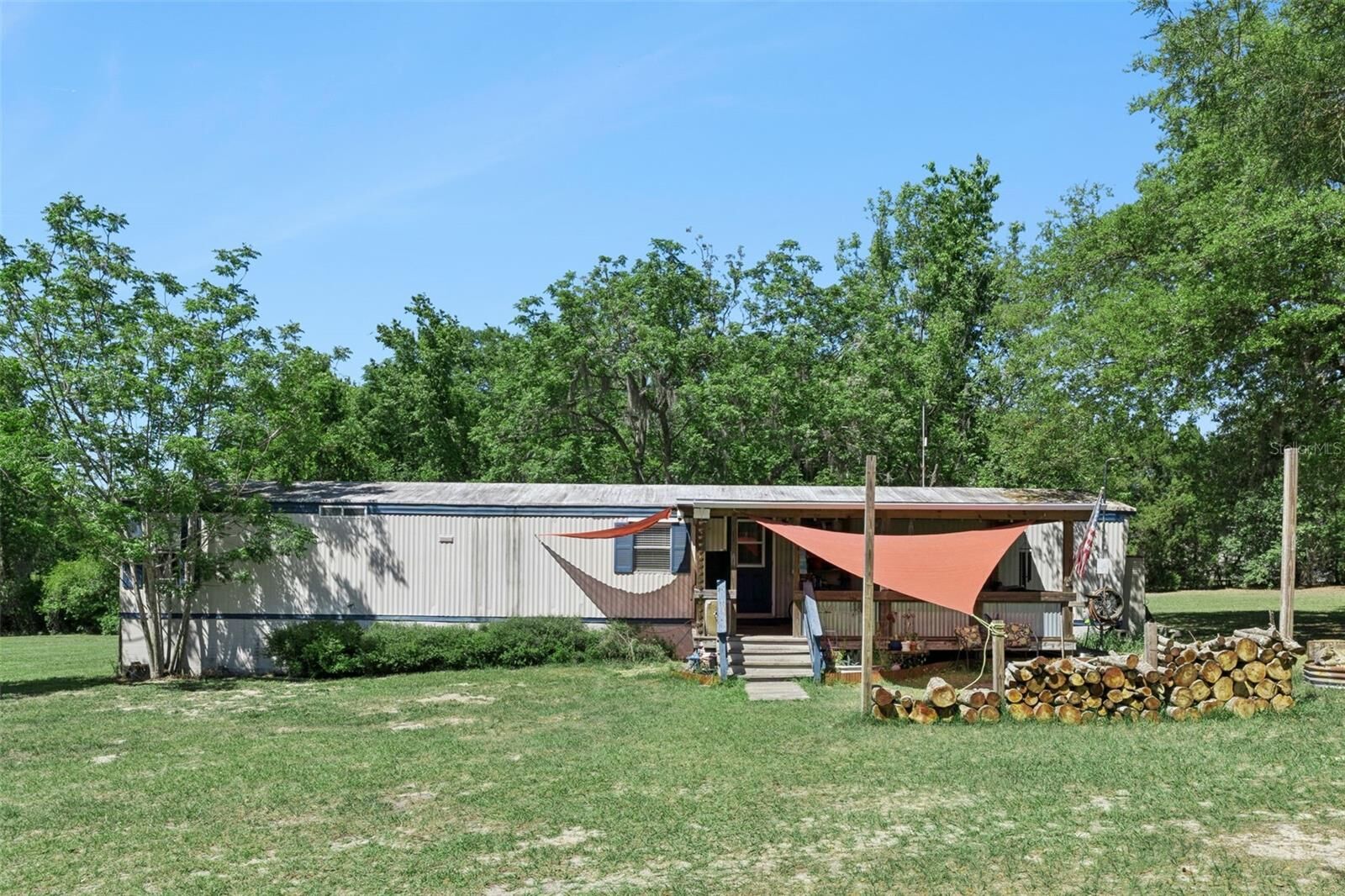 Property Photo: 3531 Empire Church Road FL 34736