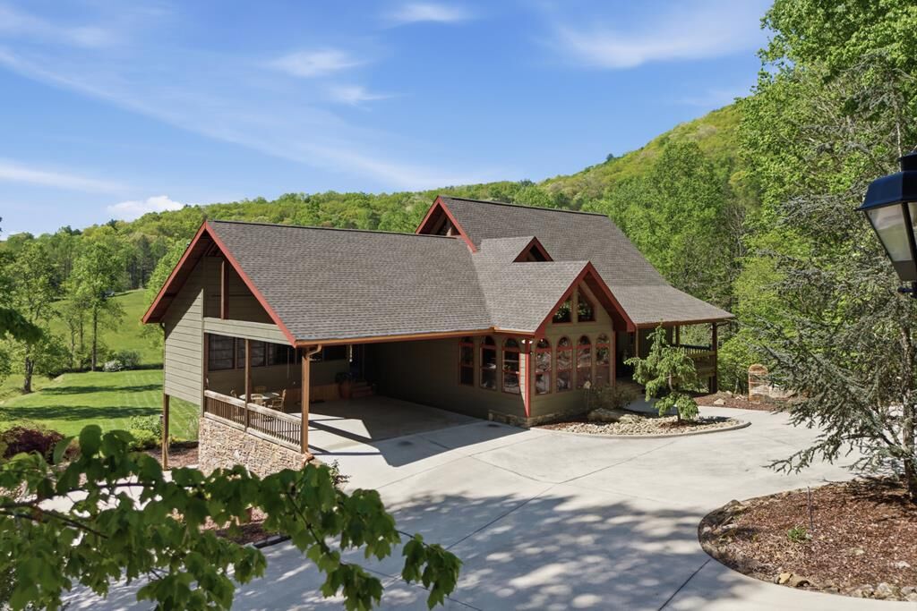 Property Photo:  271 Burnt Ridge Road  GA 30512 