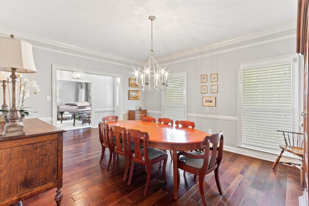 Property Photo:  2880 Belfort Dr  TN 38138 