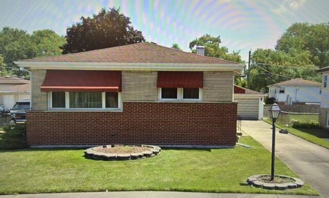 Property Photo:  14831 Trumbull Avenue  IL 60445 