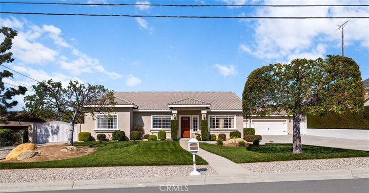 Property Photo:  2411 Burt Street  CA 91784 