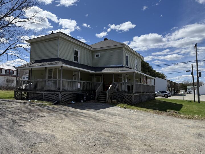 Property Photo:  92 South Street  ME 04619 