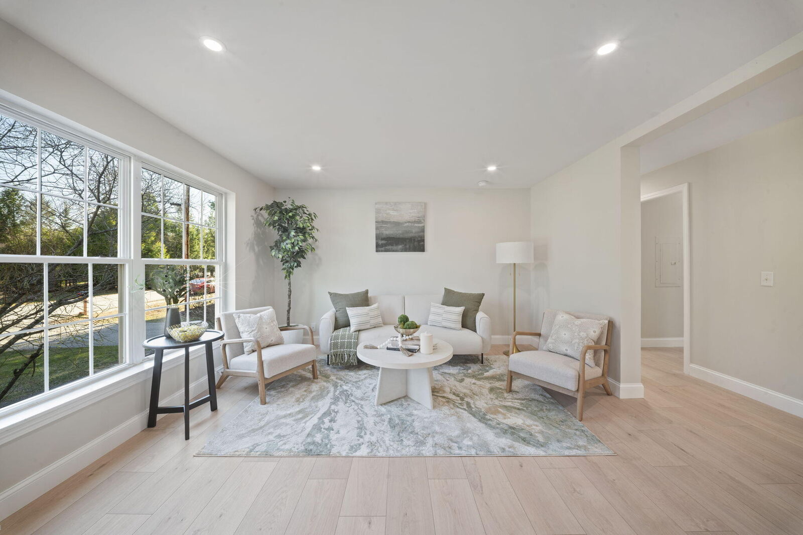 Property Photo:  10 Randall Circle  ME 04011 